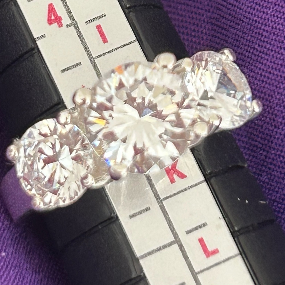 Sparkling Sterling Silver - Three-Stone Crystal Ring 💎 Stunning/ Sz. 5